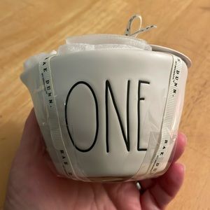 Rae Dunn Artisan Collection Classic White Measuring Cups set of 4